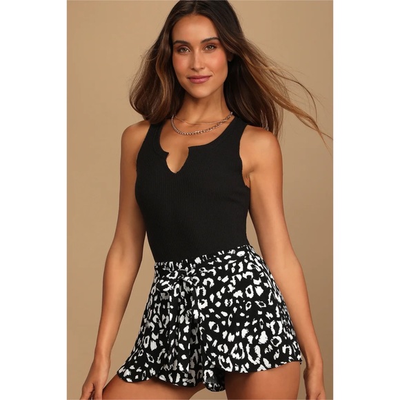 Fab’rik women shorts- summer go out shorts - Picture 1 of 4